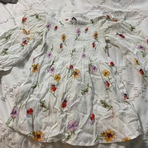 Floral and scrunched top